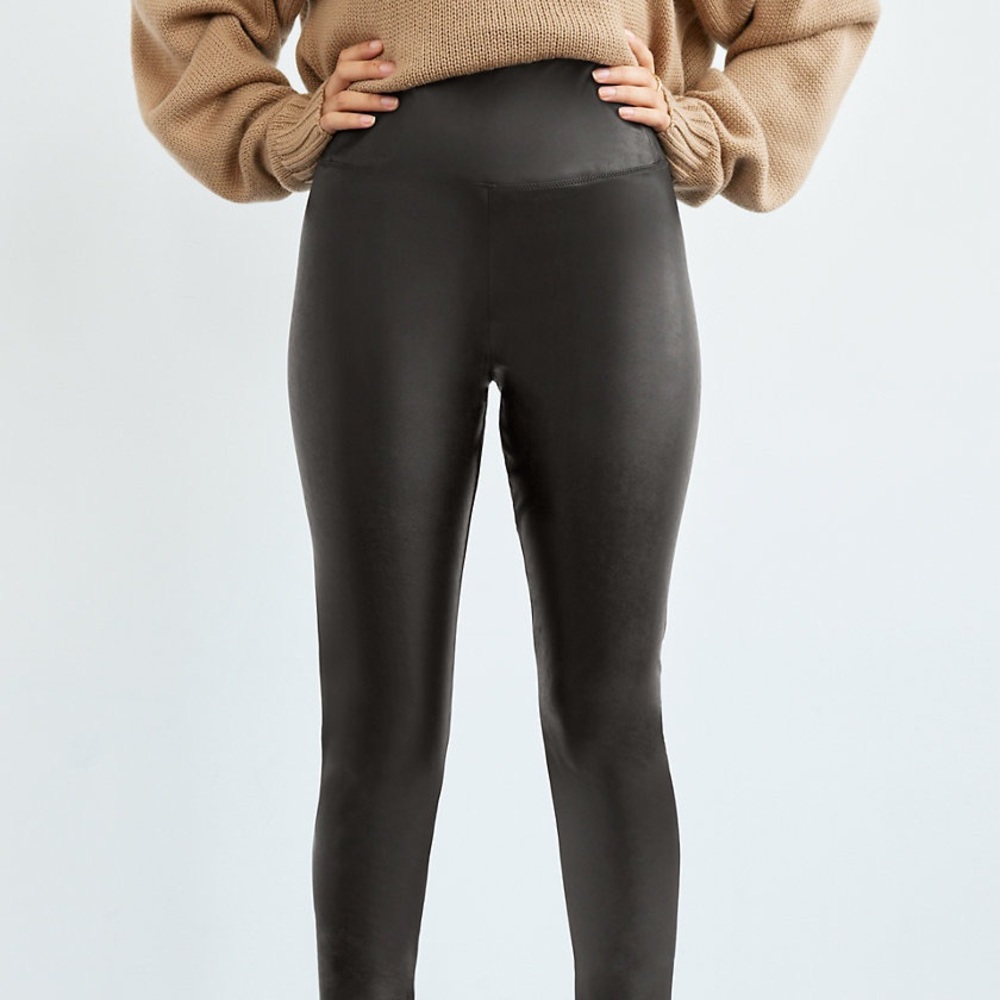 Aritzia Wilfred Free Daria Pant